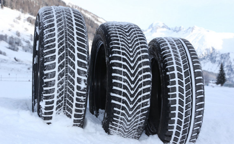 pneu hiver pneu neige équipement voiture