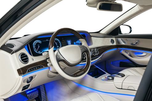 Le blog de SupRcars France : Personnalisation de véhicules de luxe: Accessoires  voiture : comment personnaliser l'intérieur de votre véhicule ?